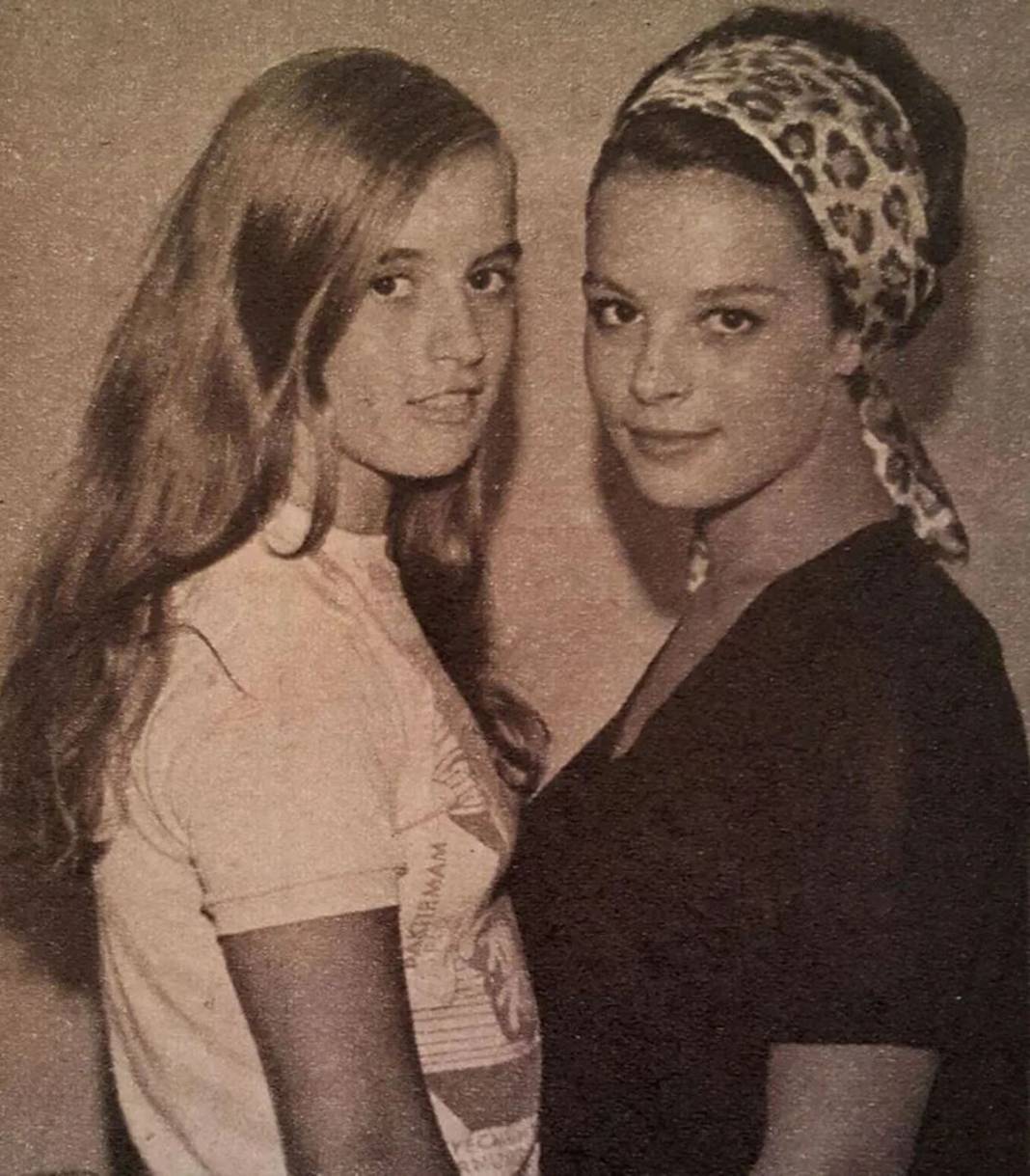 Hülya Koçyiğit'in kardeşi de meğer Yeşilçam'ın yıldızıymış! Üstelik ablasından önce oyuncu olmuş 5